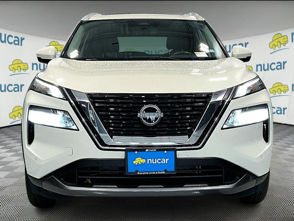 2023 Nissan Rogue SL photo 2