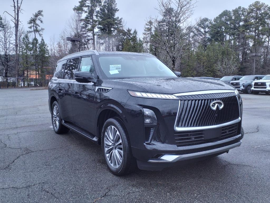 2025 Infiniti QX80 Luxe photo 3