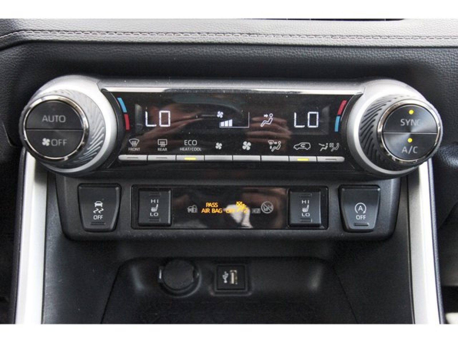 2024 Toyota RAV4 XLE Black at TX Auto Group