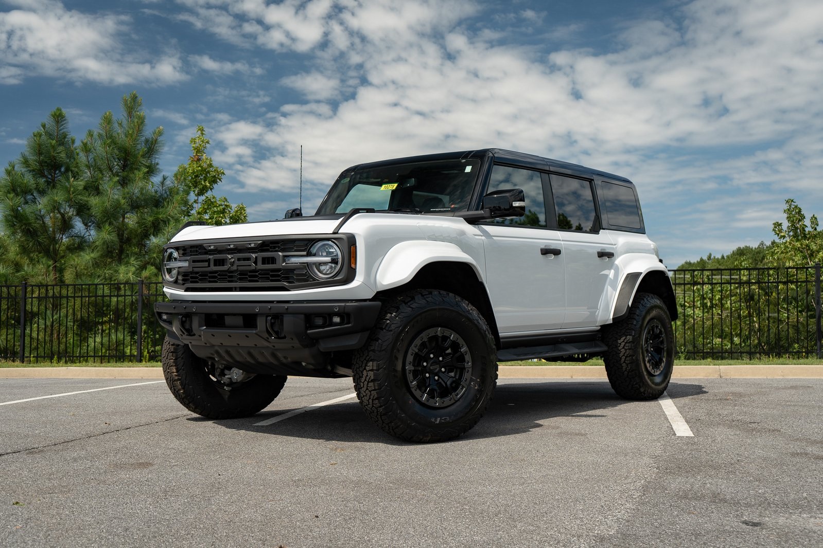2025 Ford Bronco Raptor photo 3