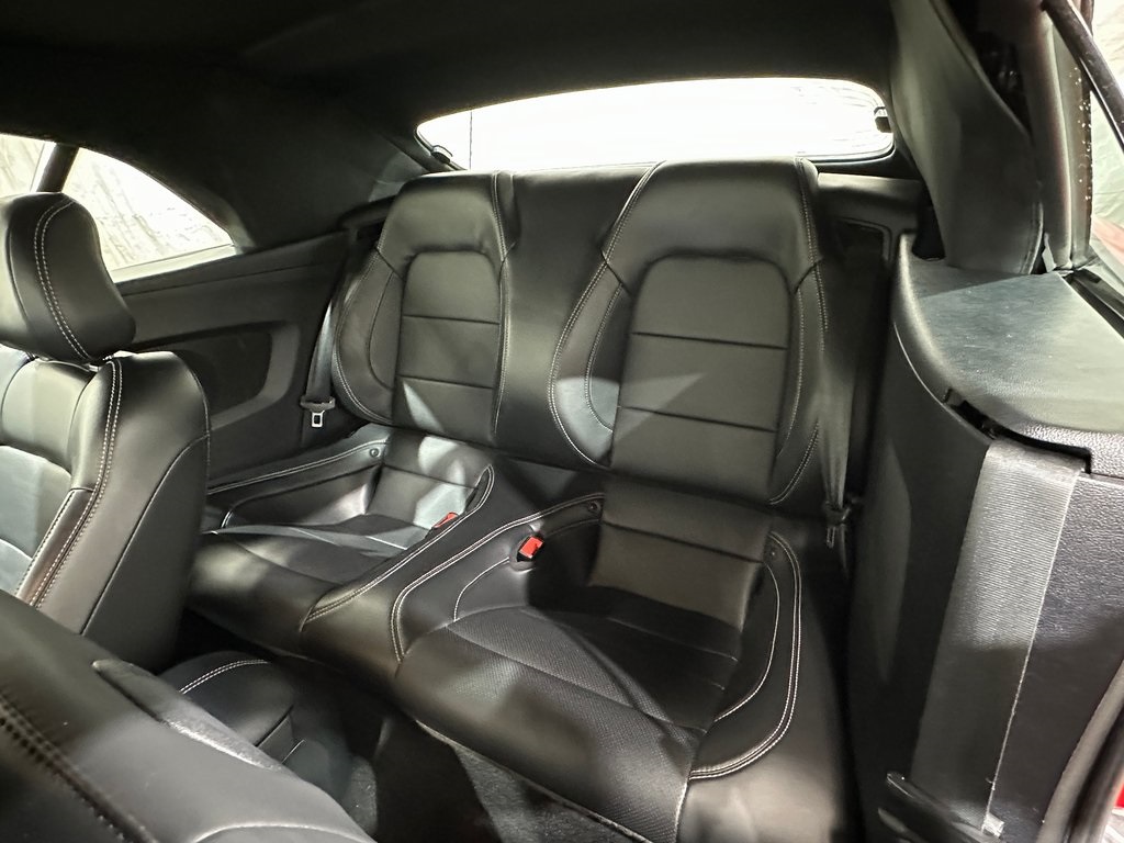 2020 Ford Mustang EcoBoost Premium photo 31