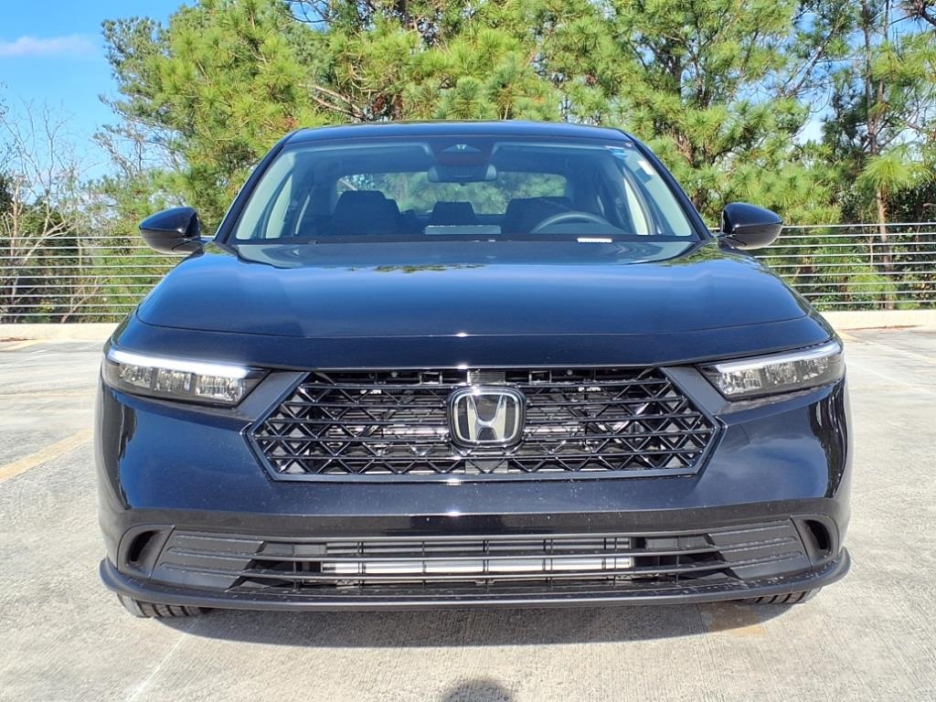 2025 Honda Accord LX photo 2