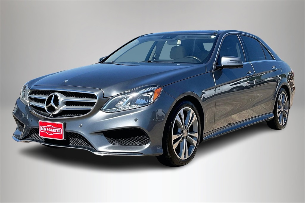 2016 Mercedes Benz E 350 photo 2