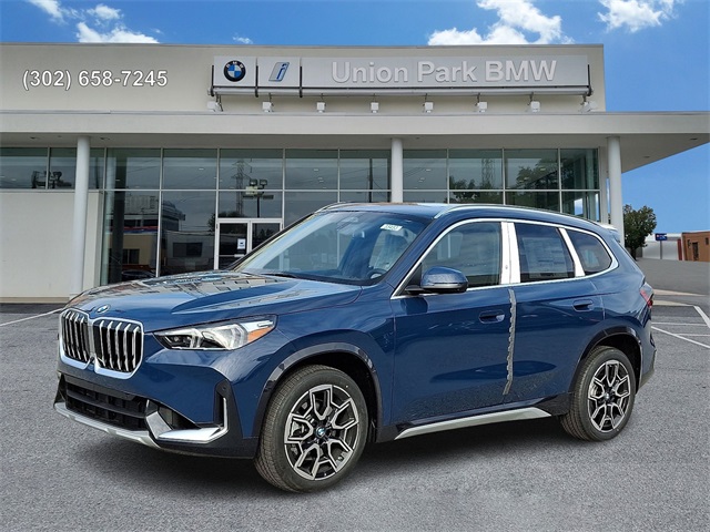 2026 BMW X1 28i's photo