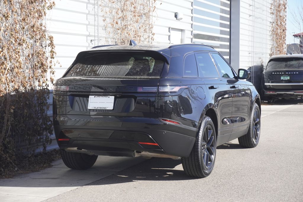2025 Land Rover Range Rover Velar S photo 2