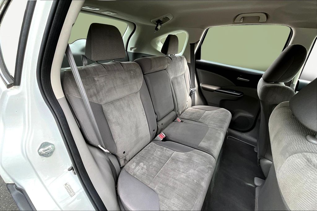 2012 Honda CR-V LX photo 16