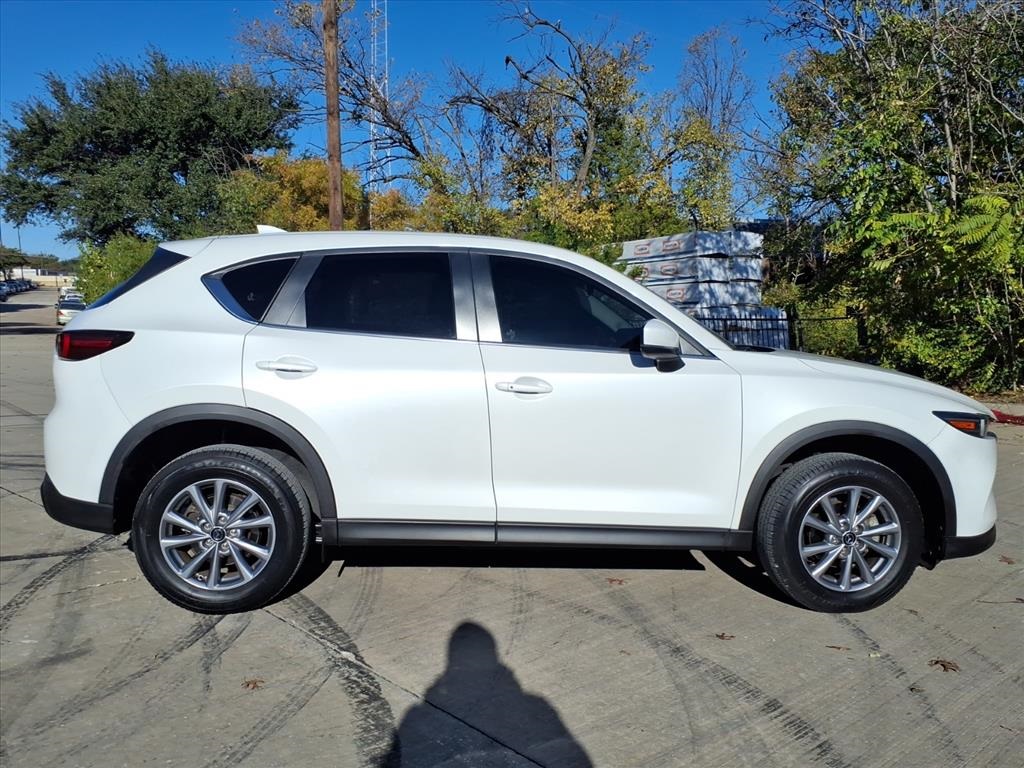 2023 Mazda CX-5 2.5 Select photo 2