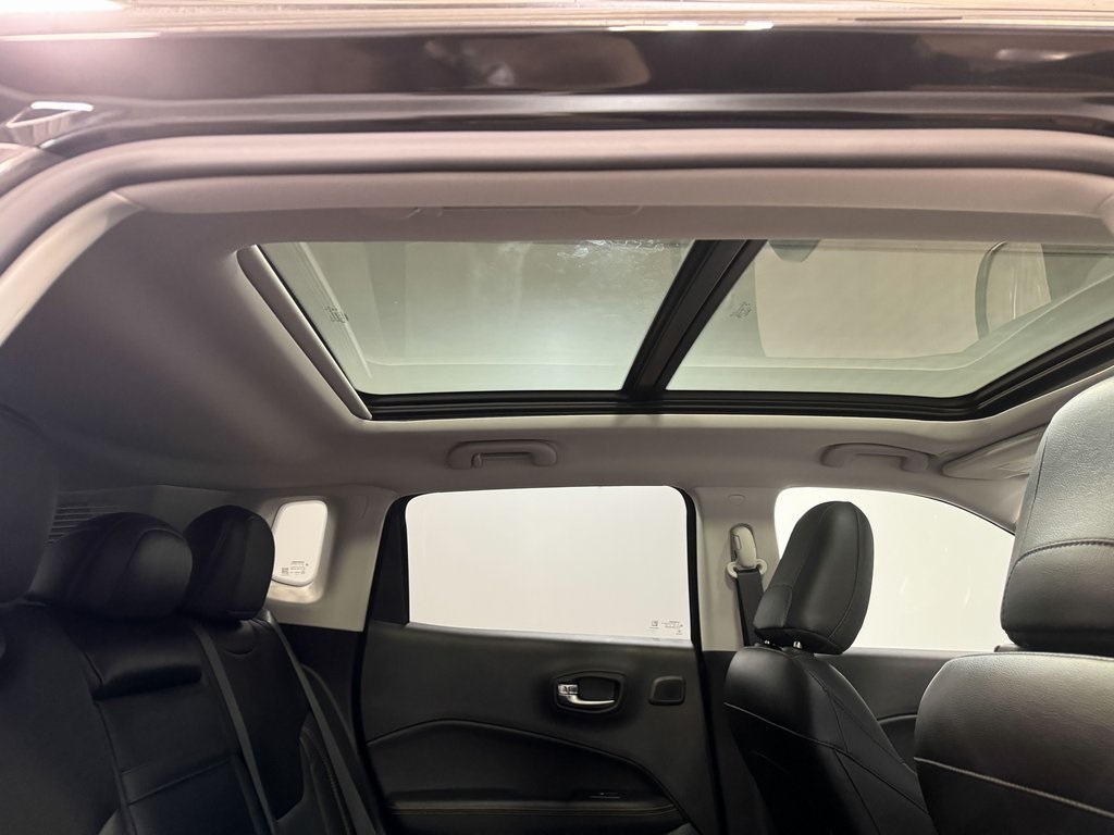 2019 Jeep Compass Limited photo 13