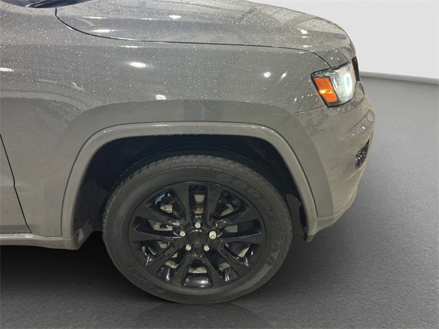 2020 Jeep Grand Cherokee Altitude photo 20
