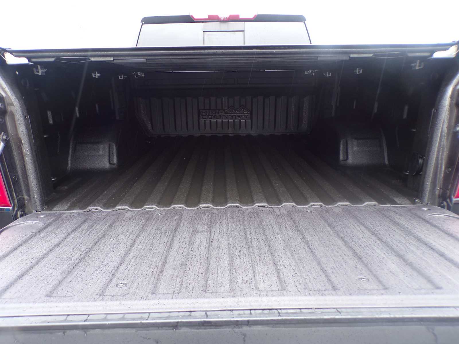 2024 Chevrolet Silverado 1500 High Country photo 20