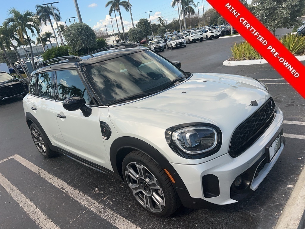 2023 MINI Countryman S's photo
