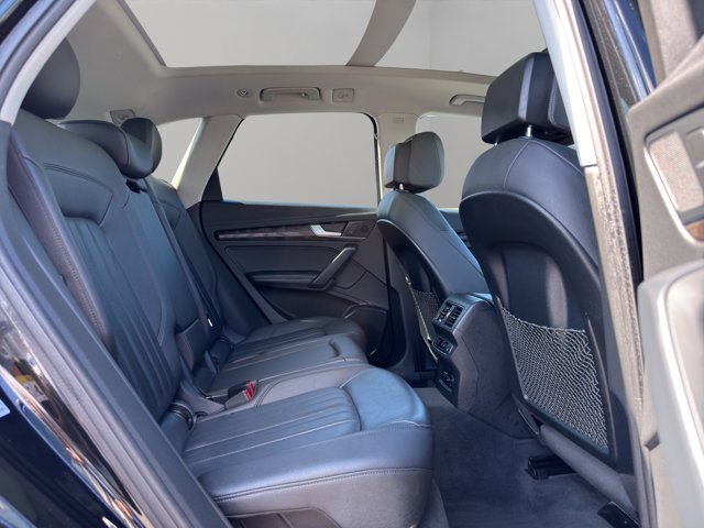 2020 Audi Q5 Premium Plus photo 17