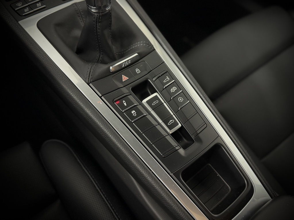 2024 Porsche Boxster S photo 26