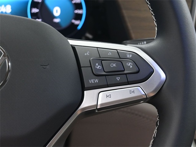 2026 Volkswagen Atlas SE photo 2