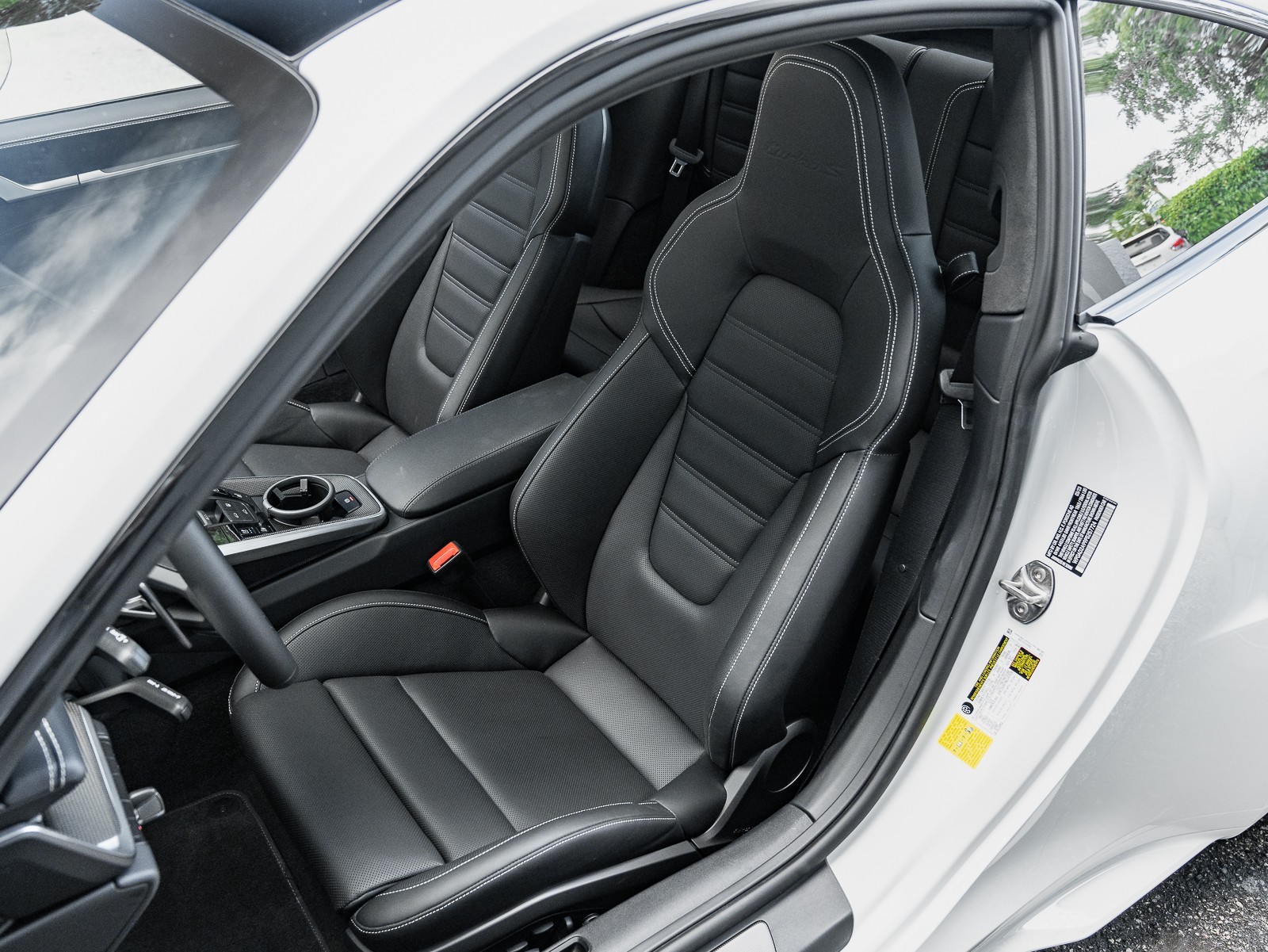 2023 Porsche 911 Turbo S photo 8