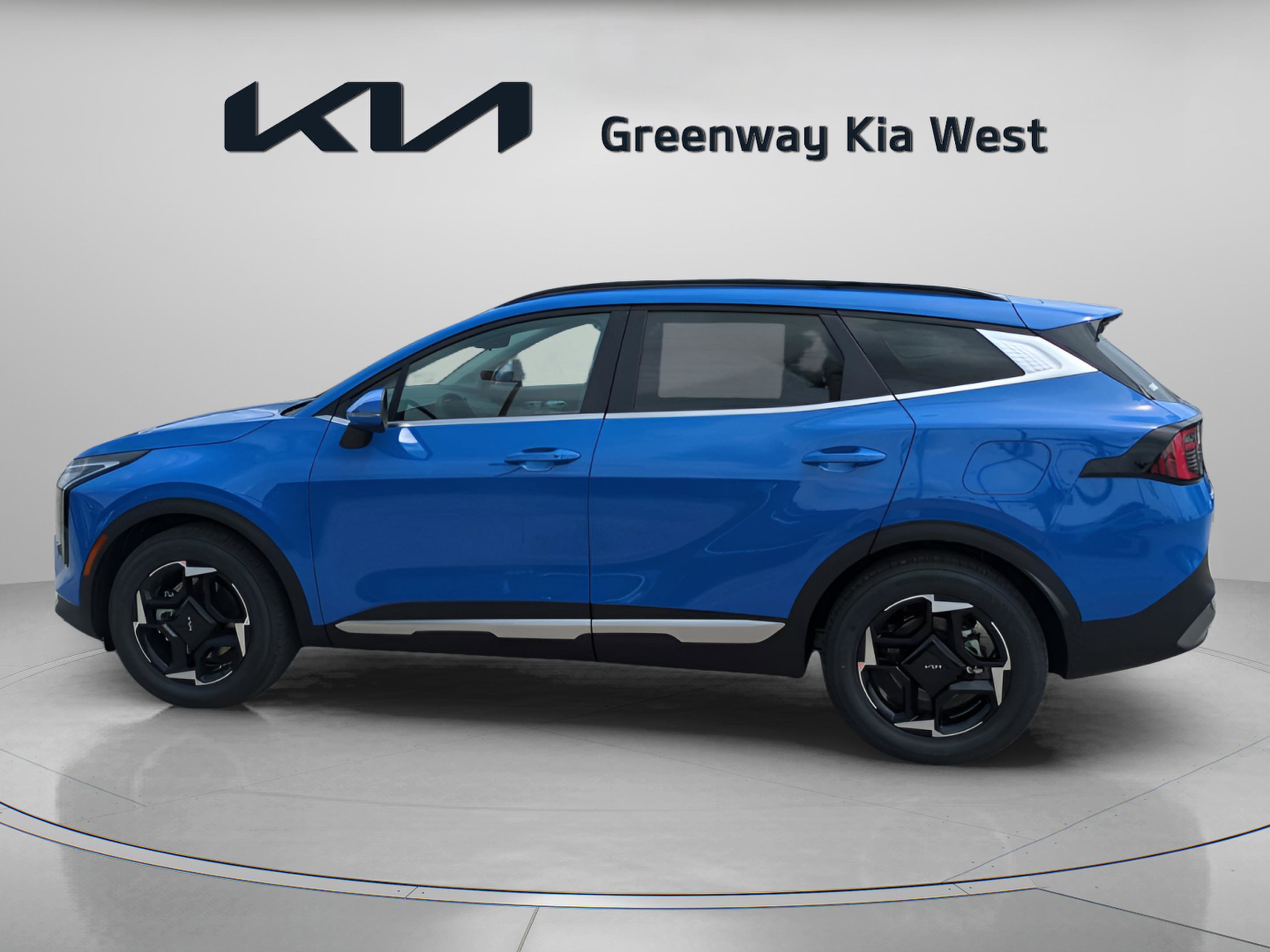 2026 Kia Sportage EX photo 4