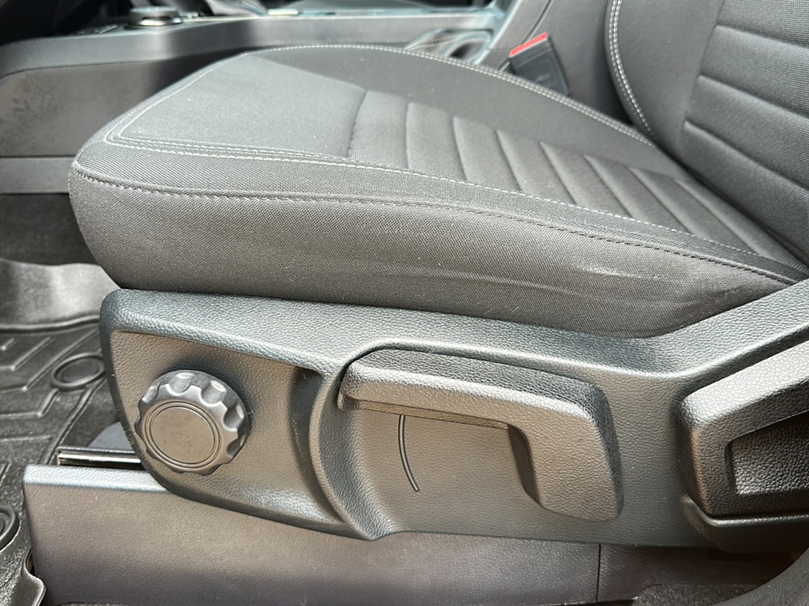 Used 2021 Orange Ford XLT image 14