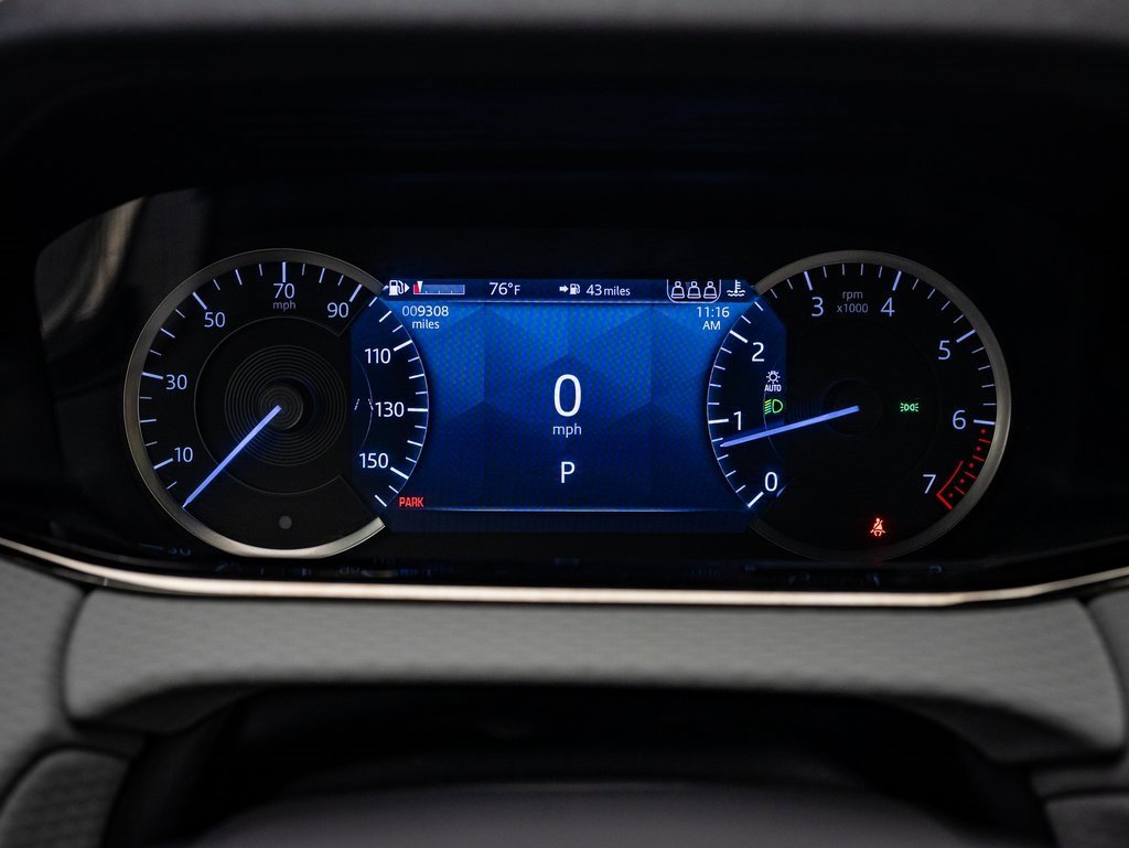 2023 Land Rover Range Rover Evoque R-Dynamic S photo 25