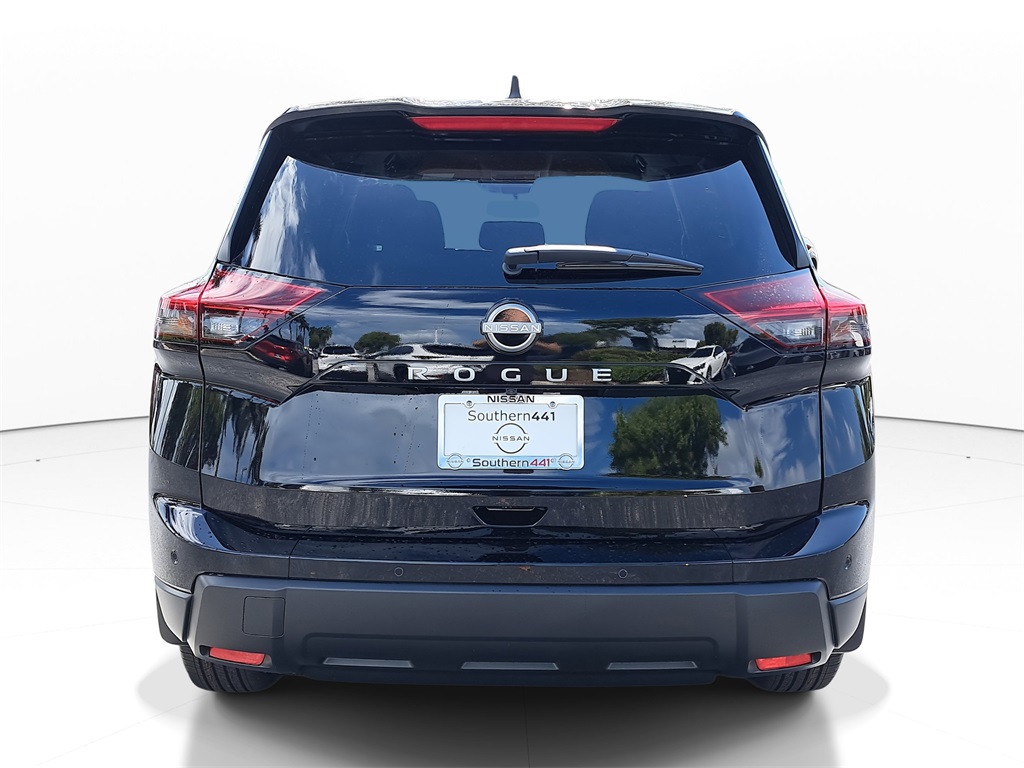 2026 Nissan Rogue S photo 5
