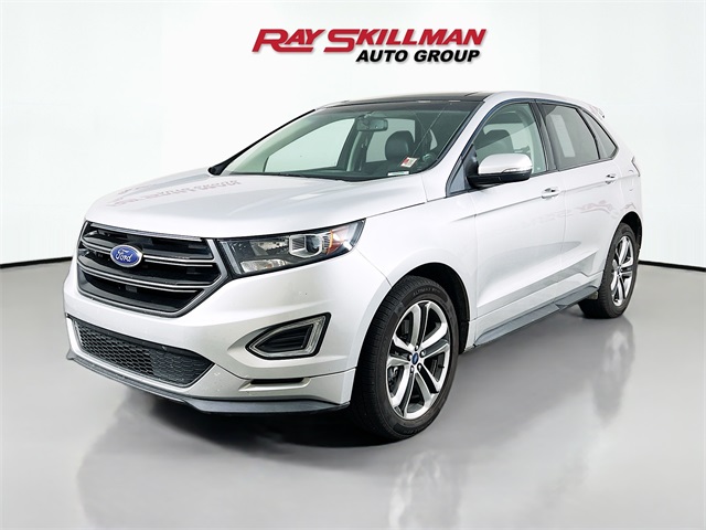2015 Ford Edge Sport photo 3