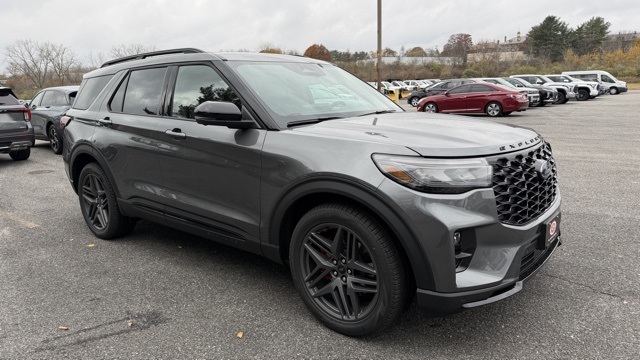 2026 Ford Explorer ST's photo