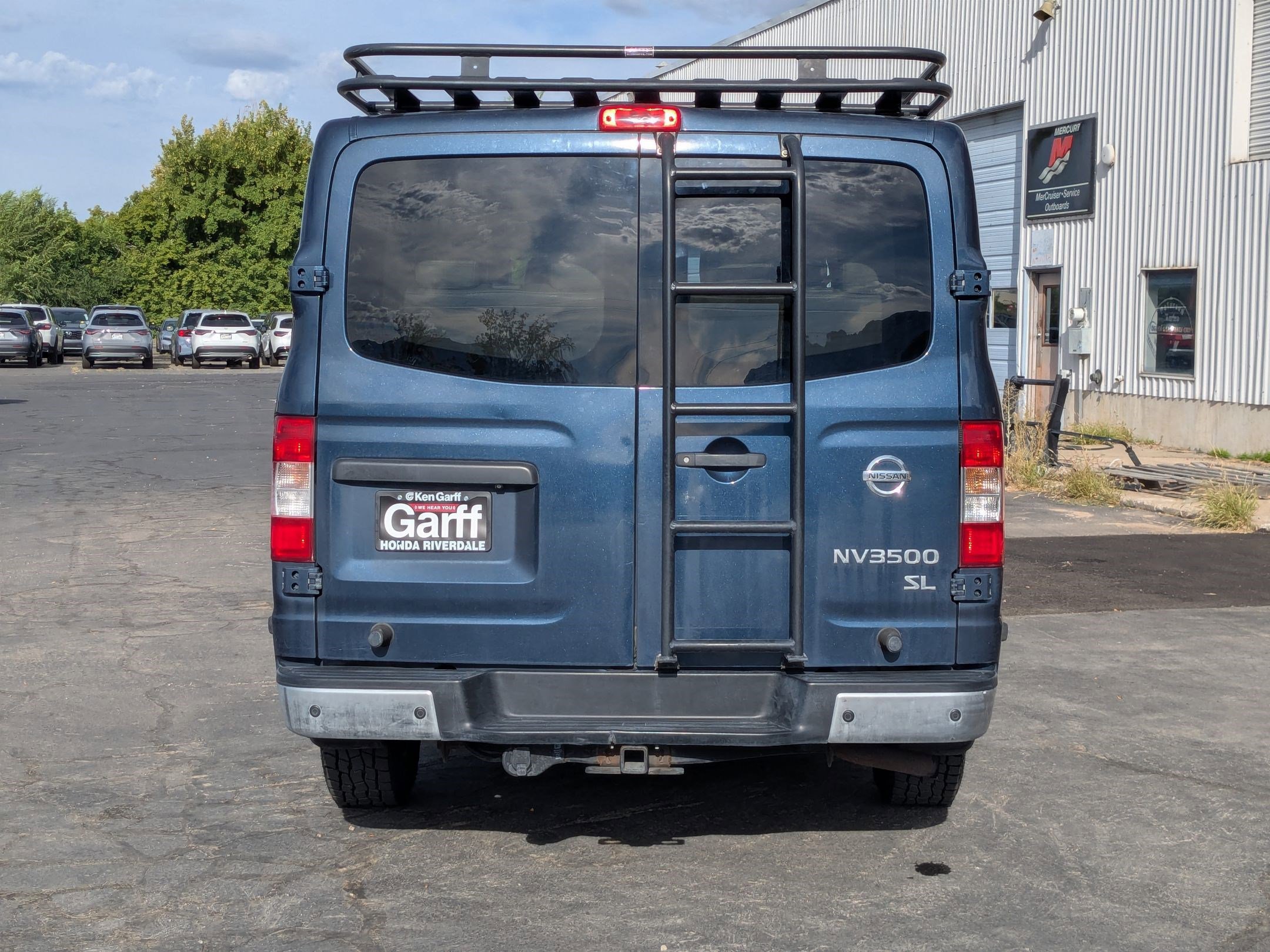 2019 Nissan NV3500 photo 3