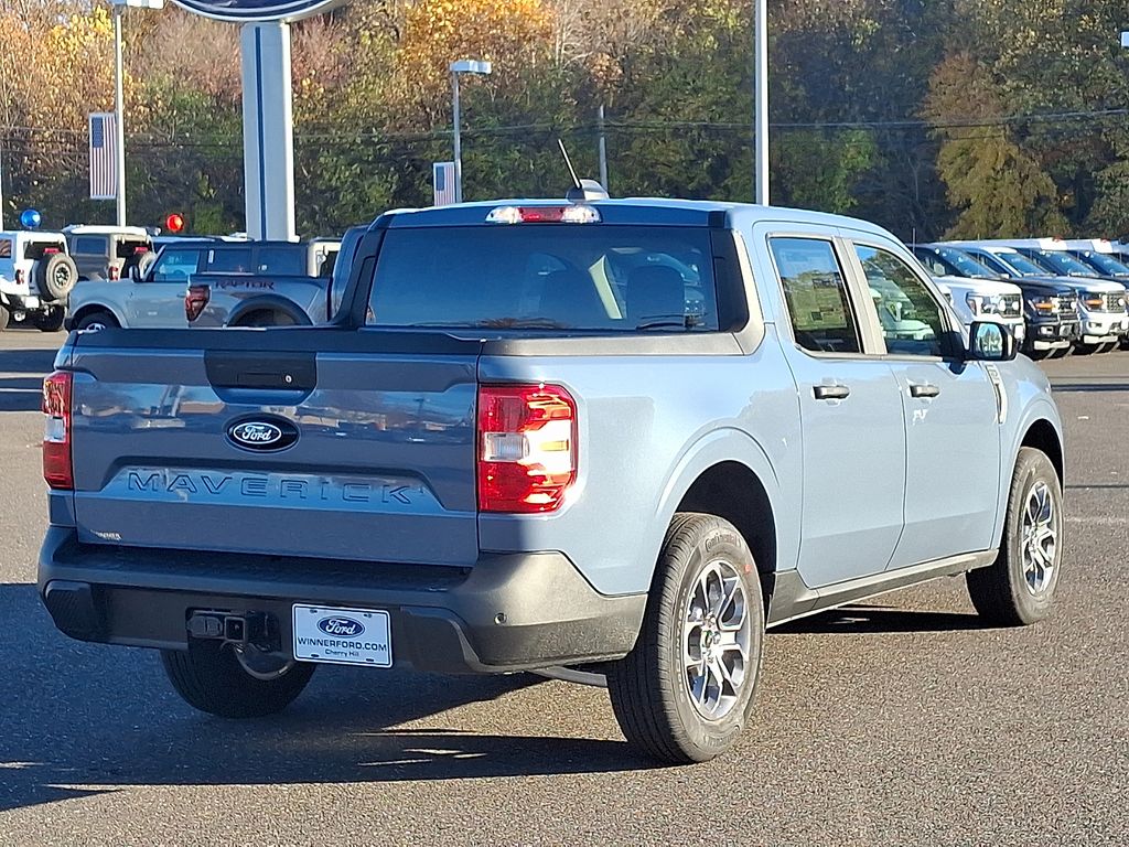 2025 Ford Maverick XLT photo 3