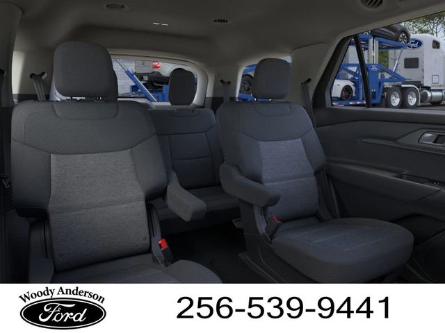 2025 Ford Explorer photo 9