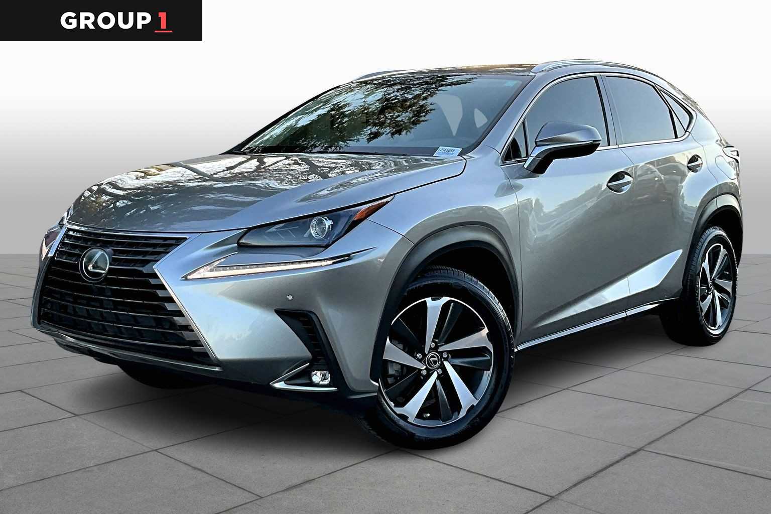 2020 Lexus NX 300's photo