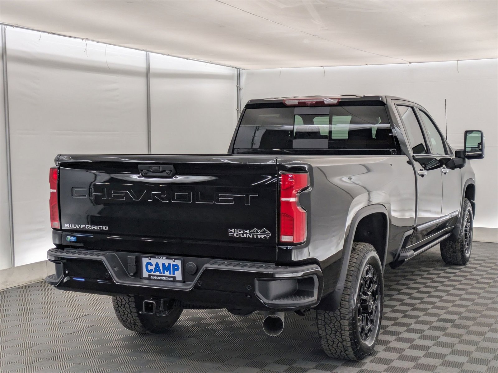 2025 Chevrolet Silverado 3500HD High Country photo 6