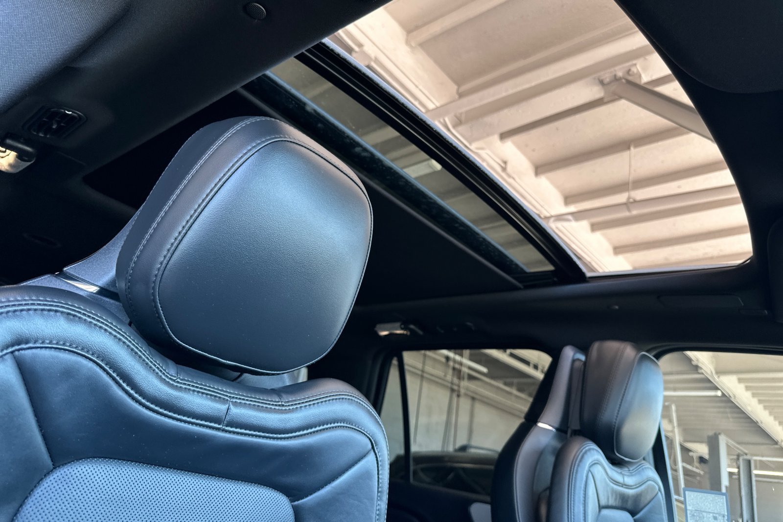 2024 Lincoln Navigator L Reserve photo 19