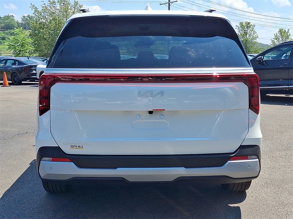 2026 Kia Carnival EX photo 4