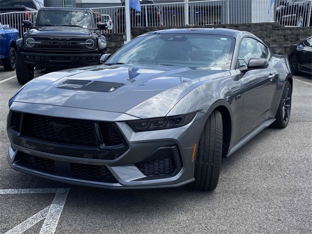 2025 Ford Mustang GT Premium photo 4