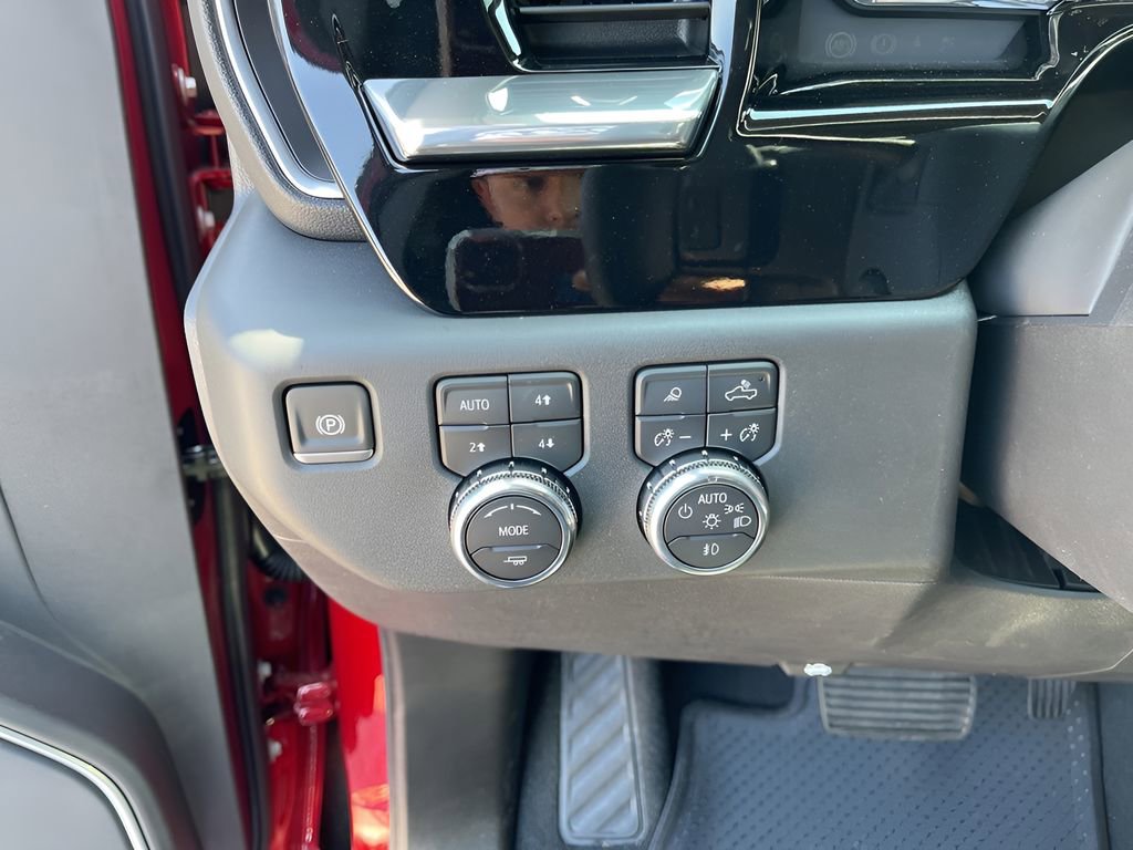 2025 Gmc Sierra 1500 SLT photo 18
