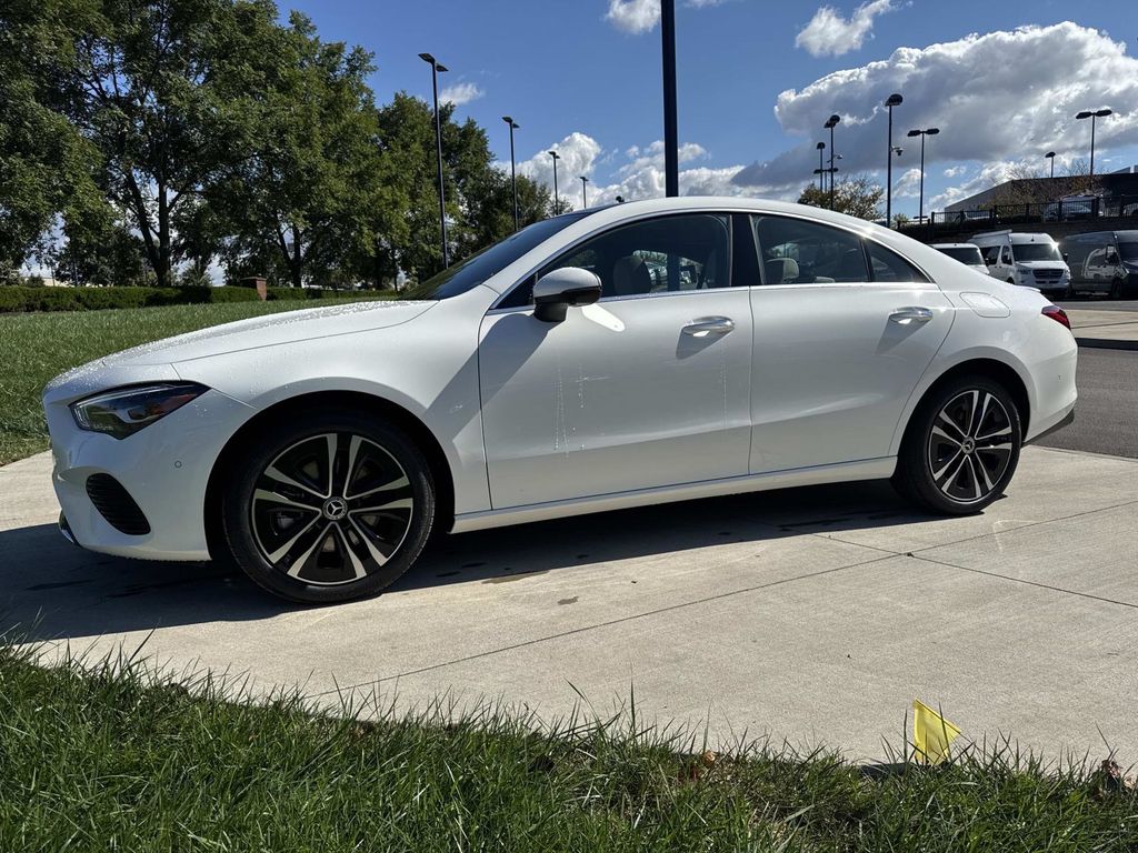 2026 Mercedes Benz CLA 250 4MATIC photo 2