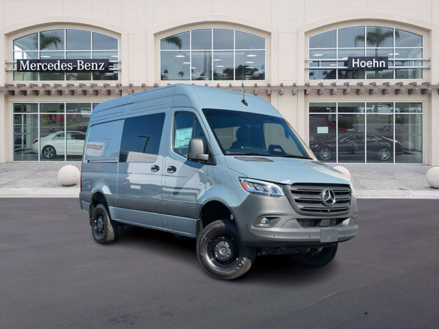 2025 Mercedes-Benz Sprinter Cargo Van Base's photo