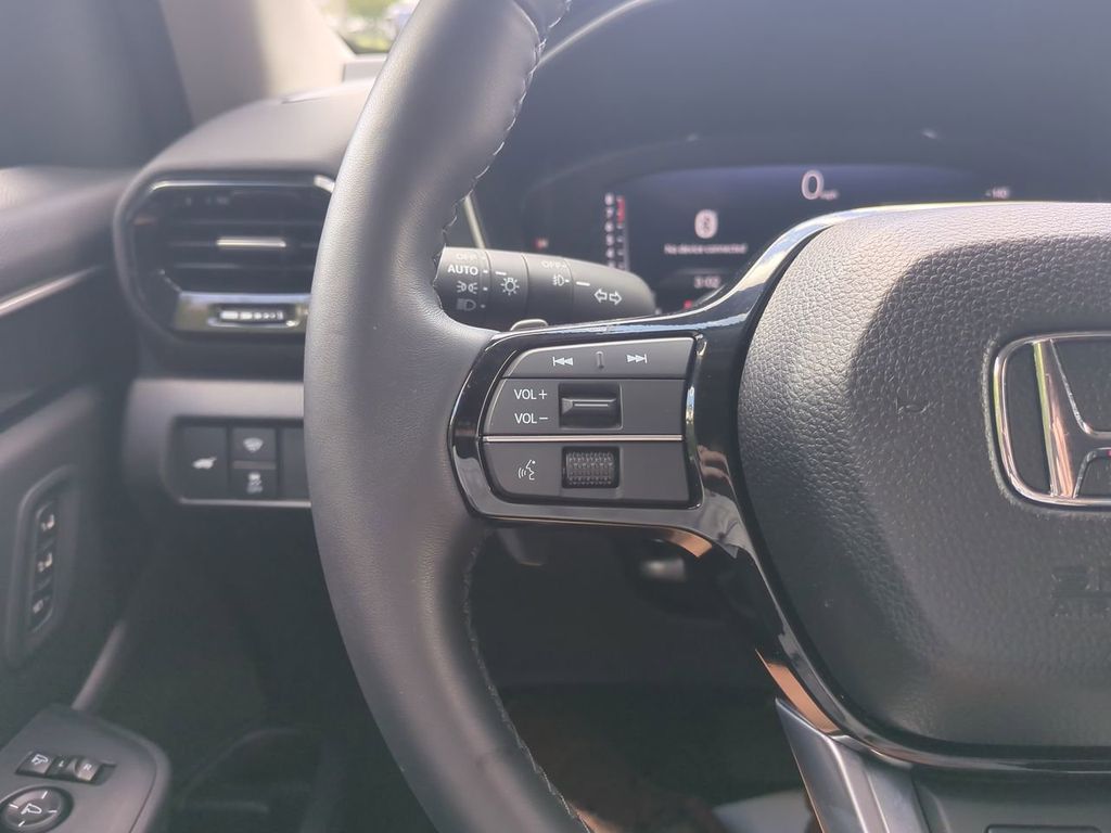 2023 Honda Pilot Elite photo 24