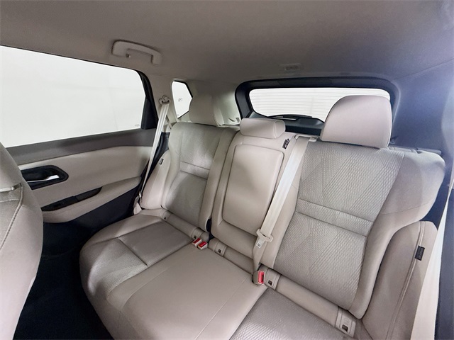 2025 Nissan Rogue SV photo 5