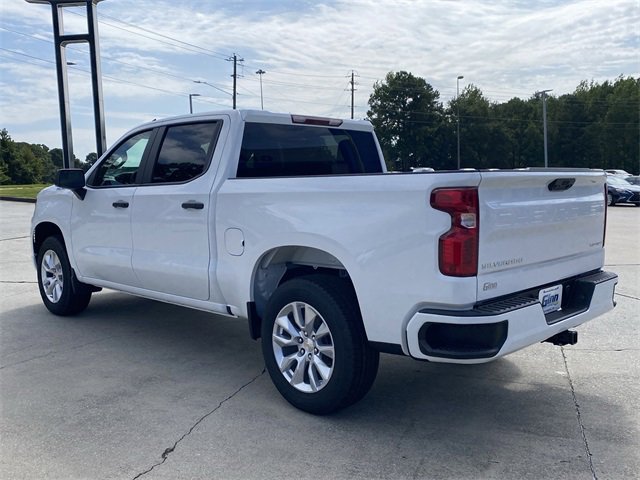 2026 Chevrolet Silverado 1500 Custom photo 3