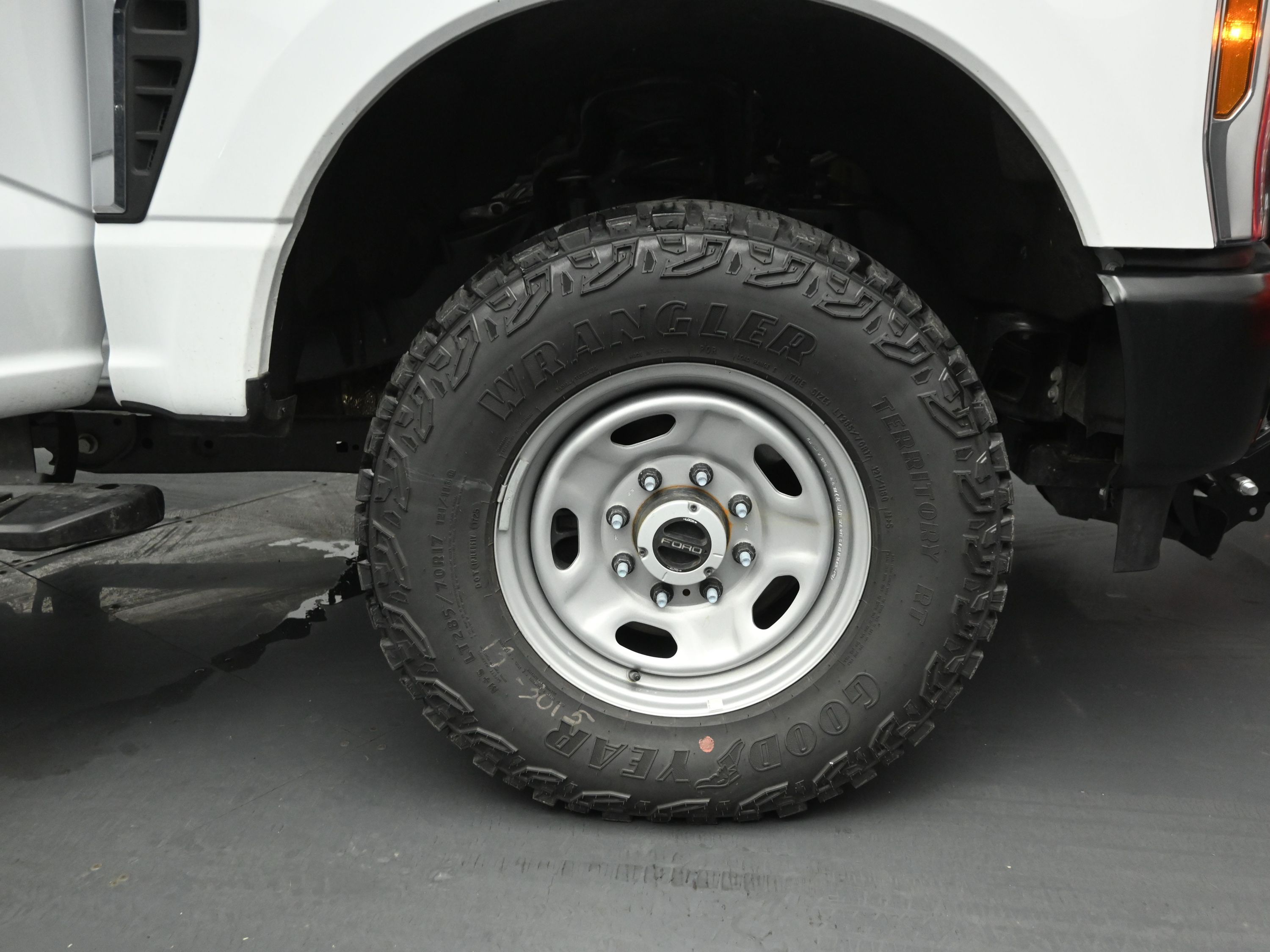 2026 FORD F-250 - Image 44