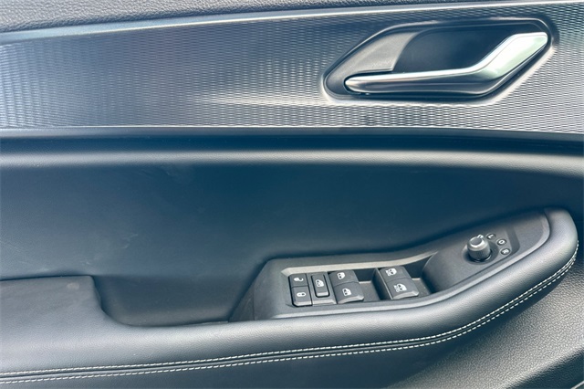 2025 Jeep Grand Cherokee Altitude photo 10
