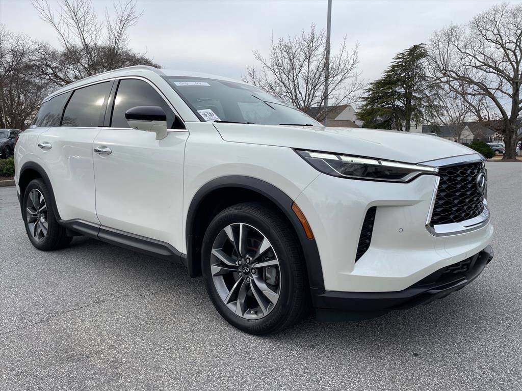 2023 INFINITI QX60 LUXE's photo