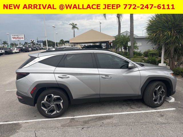 2024 Hyundai Tucson Hybrid Limited photo 2