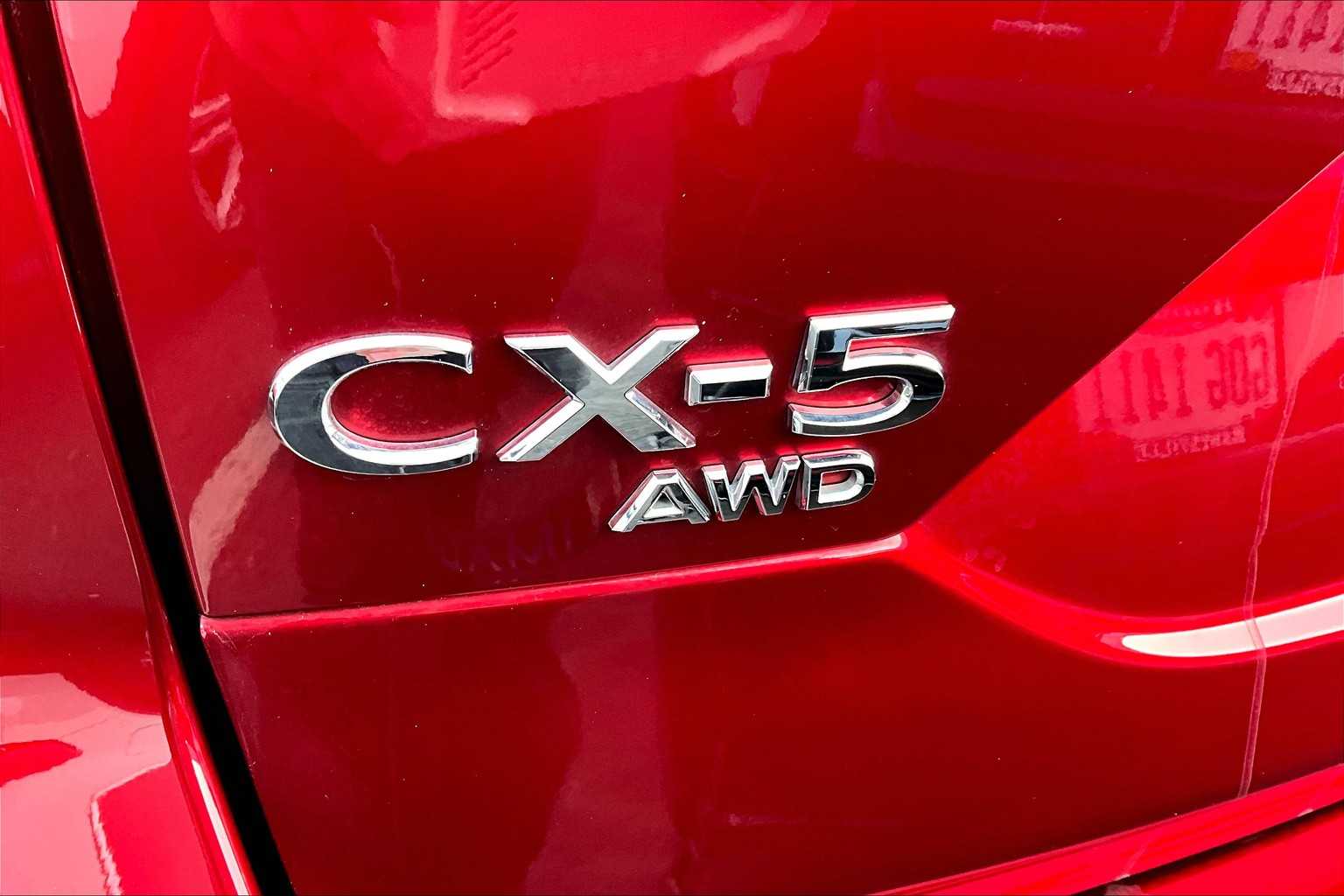 2024 Mazda CX-5 2.5 S Preferred photo 30