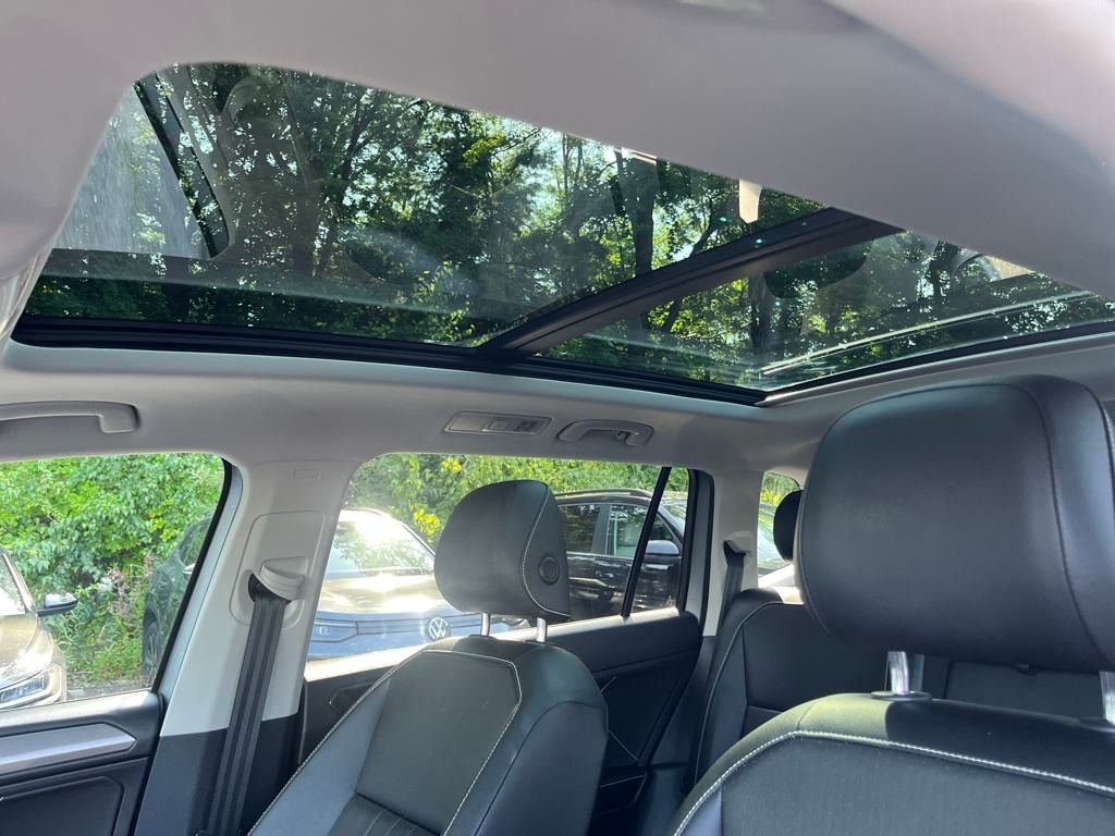 2022 Volkswagen Tiguan SE photo 14