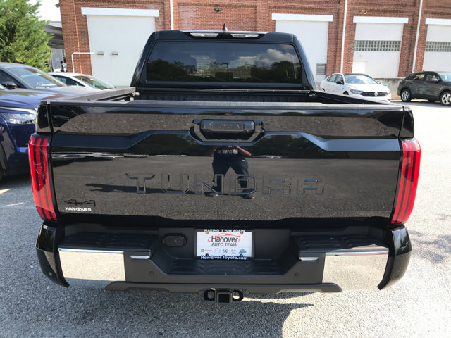 2024 Toyota Tundra SR5 photo 4