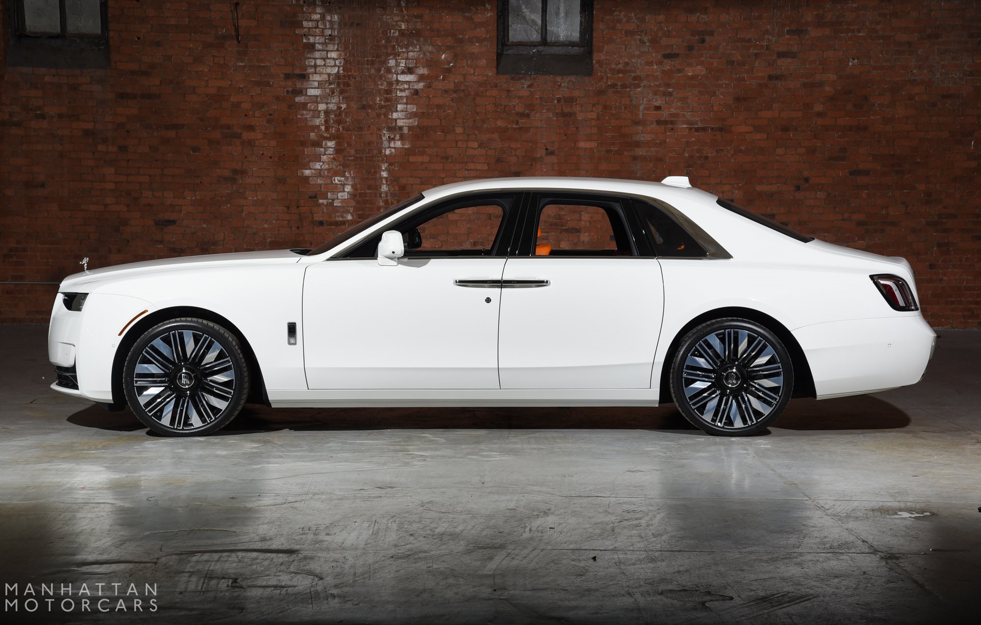 2025 Rolls Royce Ghost RR photo 2