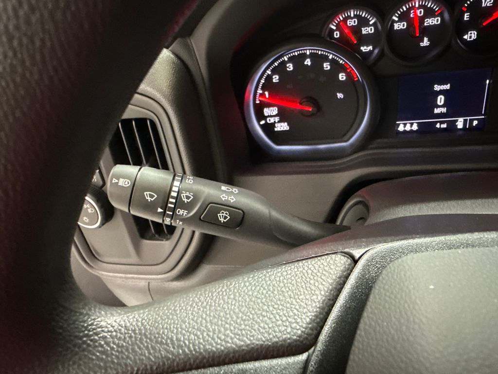 2025 Chevrolet Silverado 1500 Custom photo 14