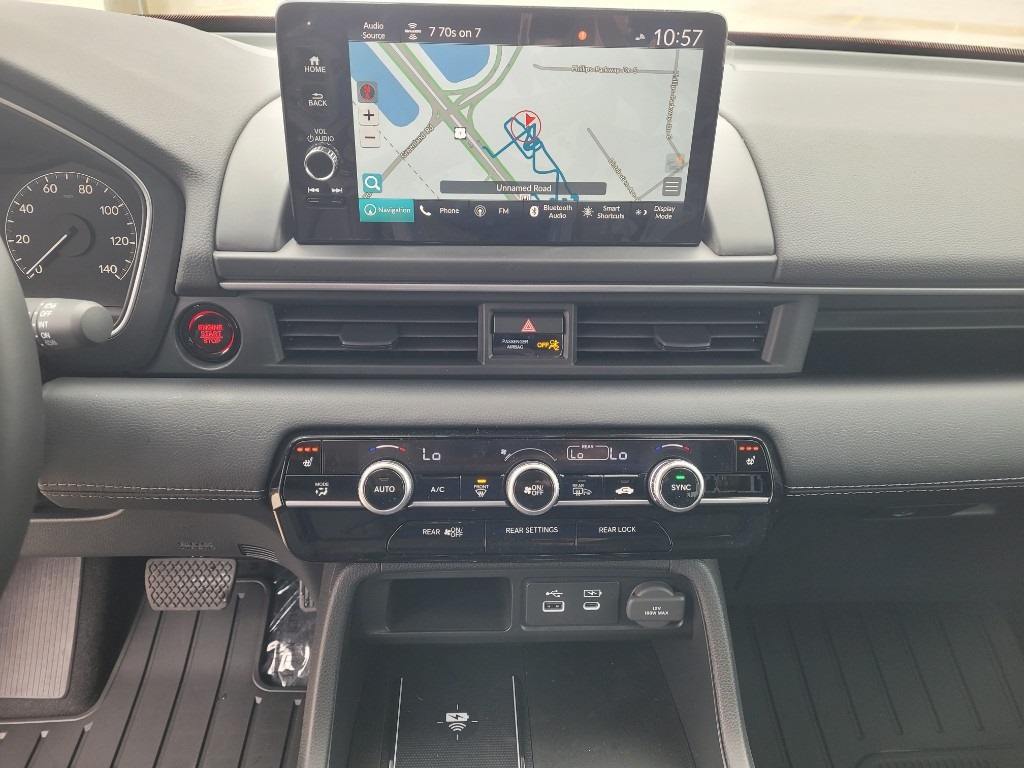 2025 Honda Pilot Touring photo 11