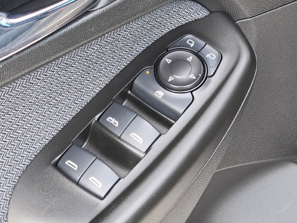 2022 Chevrolet Trailblazer LS photo 15